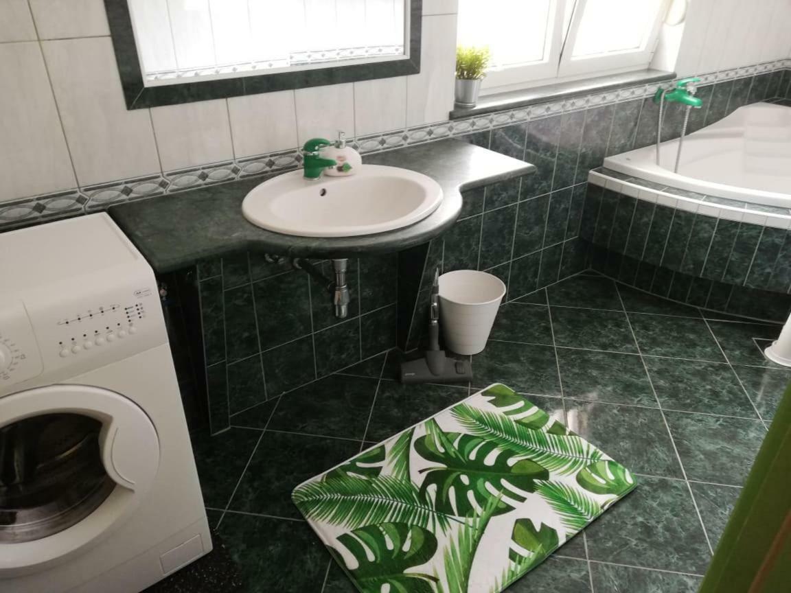 Pacho Apartment Baska Voda Luaran gambar